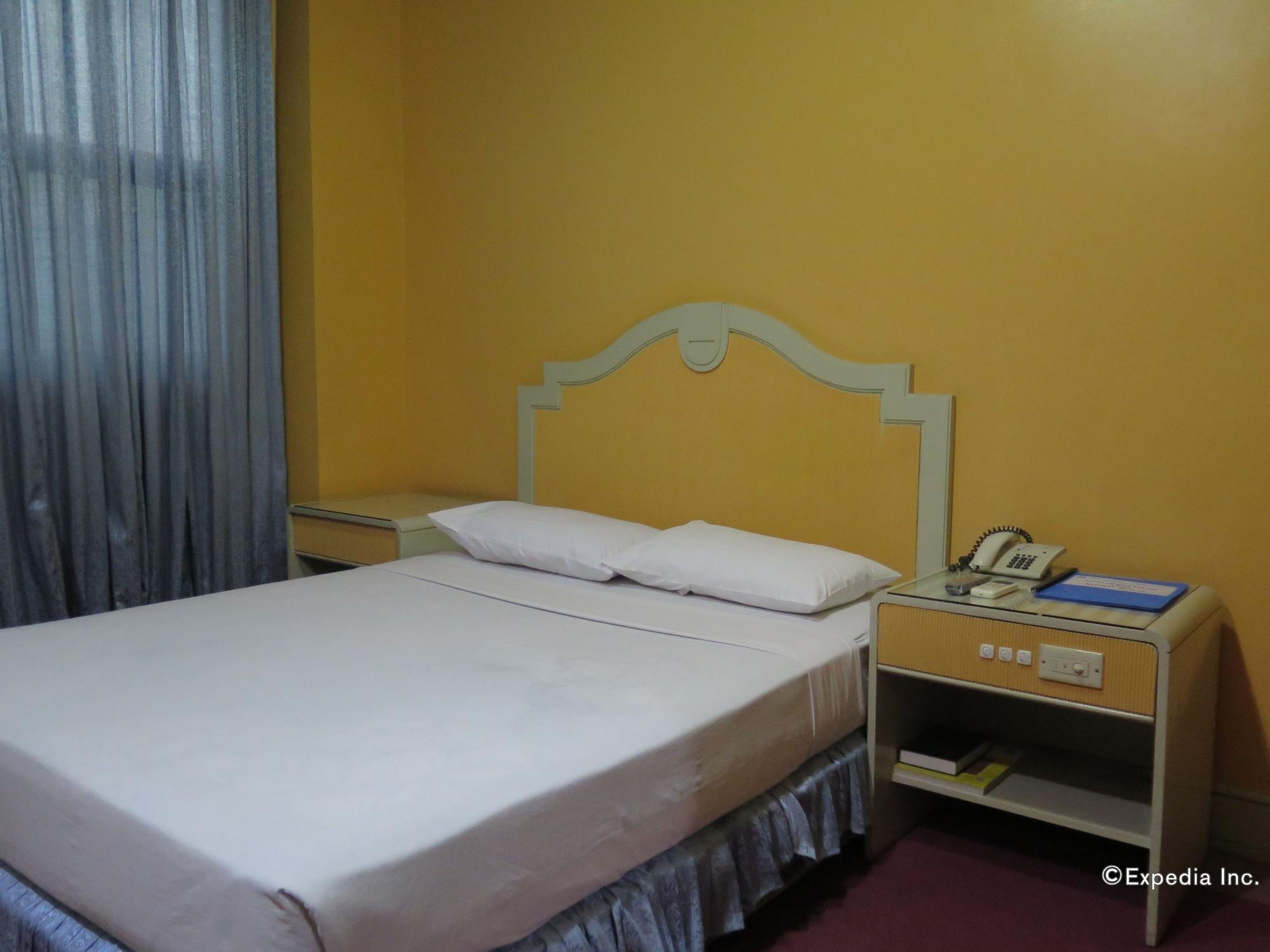 Cebu Northwinds Hotel Buitenkant foto