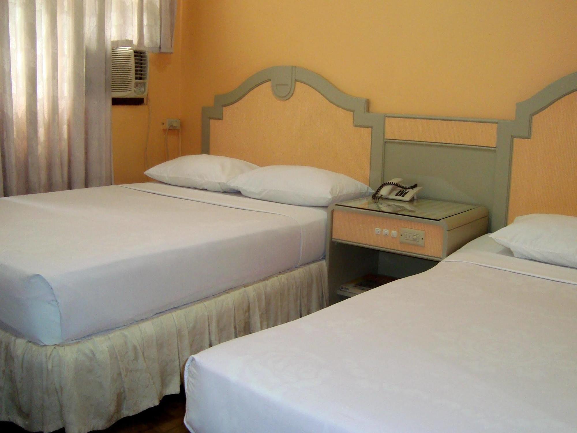 Cebu Northwinds Hotel Buitenkant foto